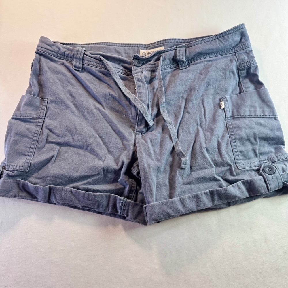Magellan Outdoors Womens Blue Grey Cargo Shorts Size Medium Drawstring Cuffed